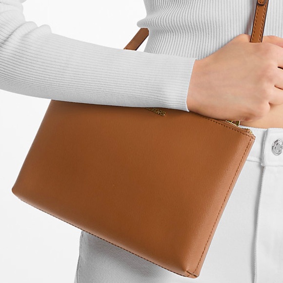 Michael Kors Charlotte Large 3-in-1 Signature Logo Tote Crossbody Shoulder Bag - Picture 11 of 16